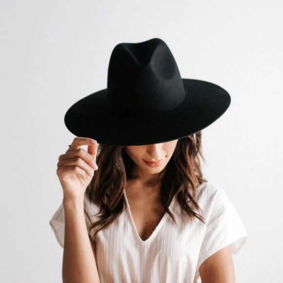 NWT GIGI PIP Scottie Wide Brim Fedora Hat Black Australian Wool Felt S/M - Picture 1 of 7